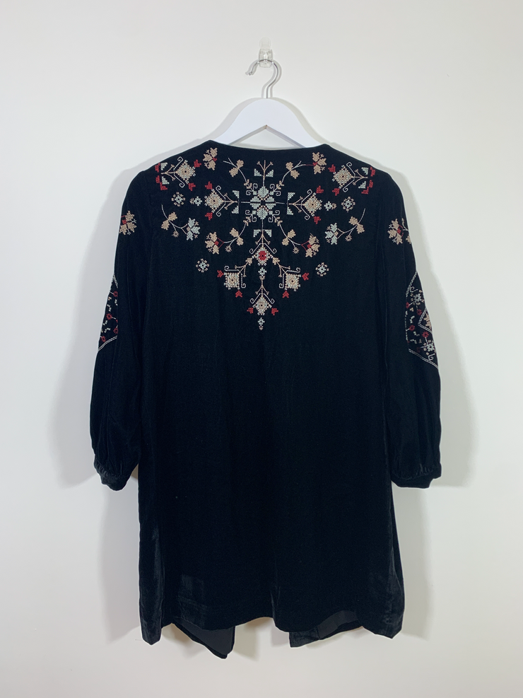 Black Velvet Patterned Kimono (Medium)