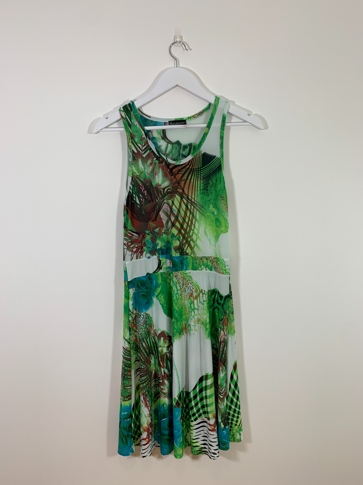 Green Patterned Dress (Medium/Large)
