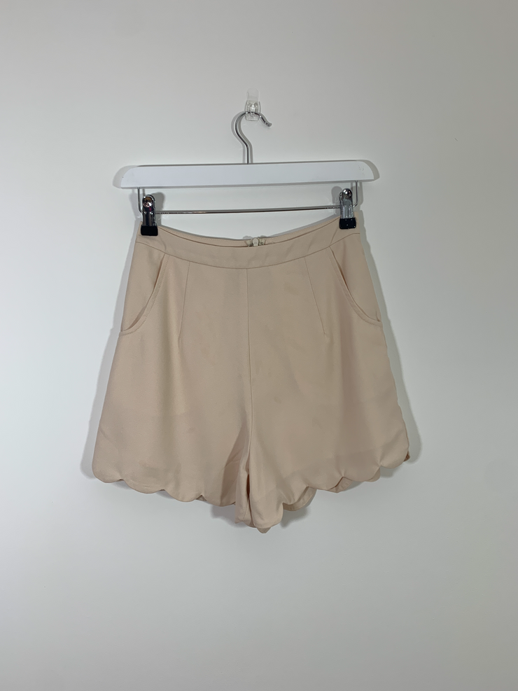 Nude Scallop Shorts (Size 6)
