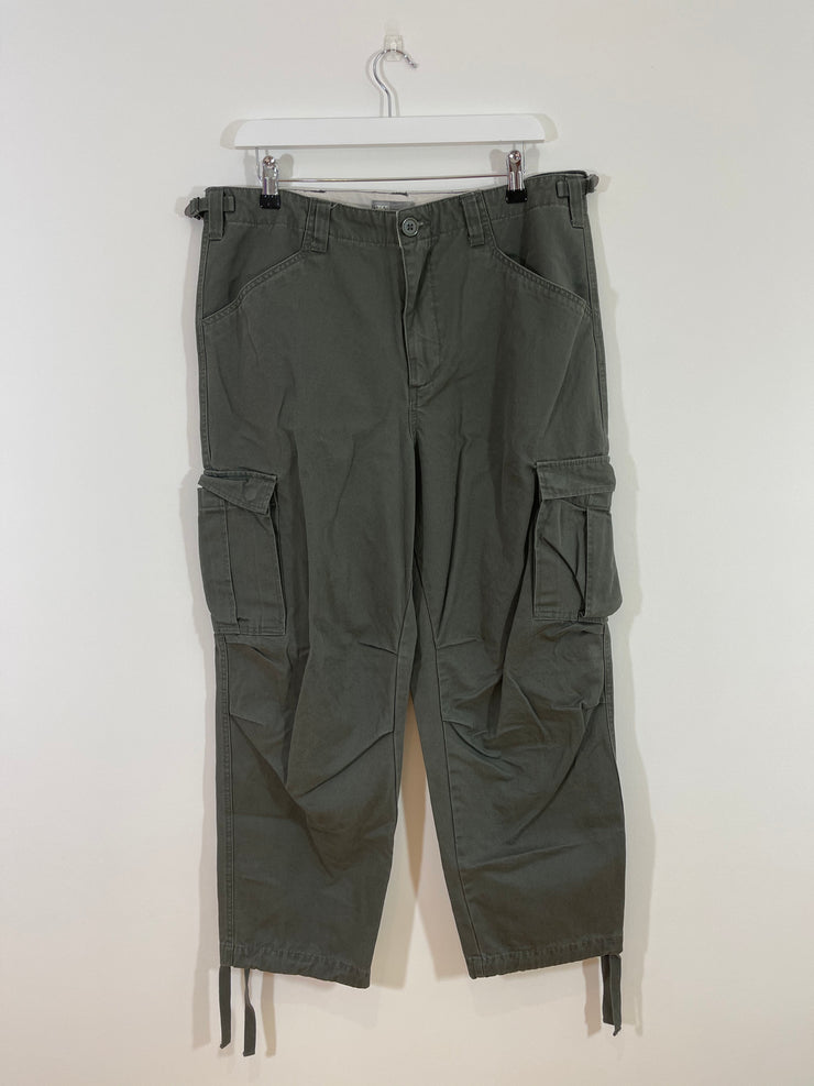 Kakhi Cargo Pants (Size 14)