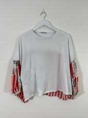 Red Abstract Print T-Shirt (Medium)