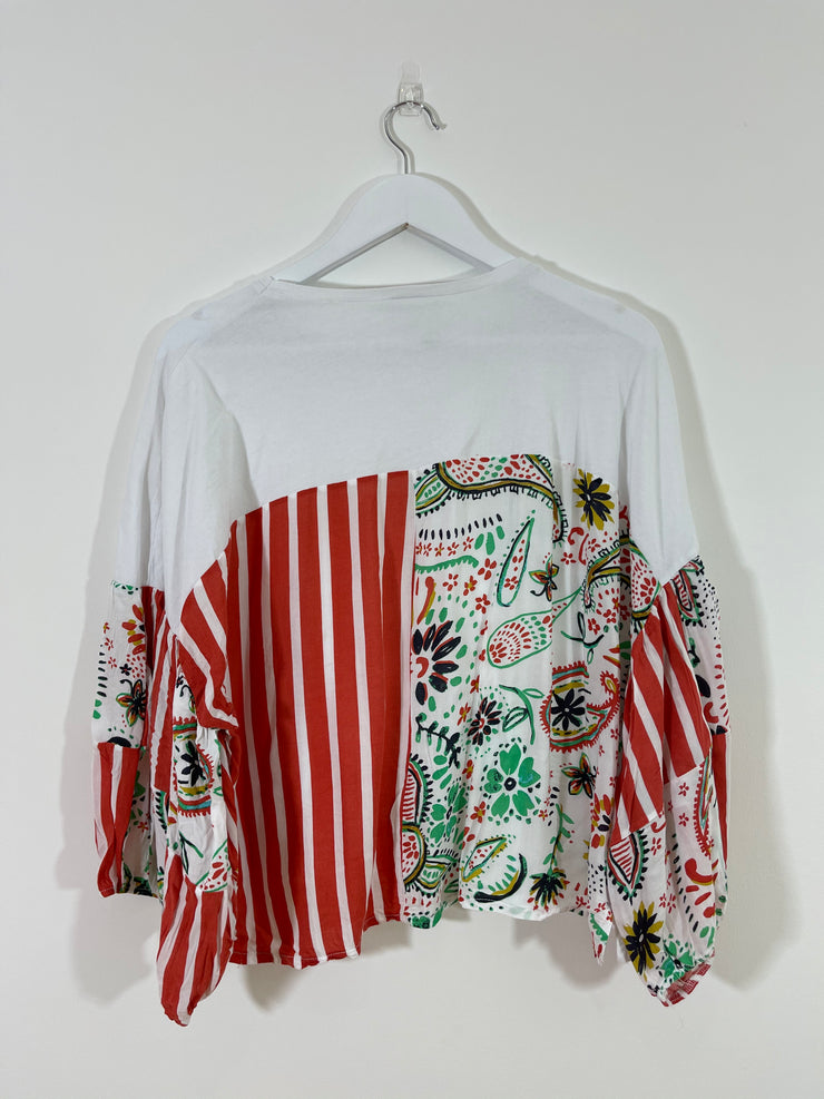Red Abstract Print T-Shirt (Medium)