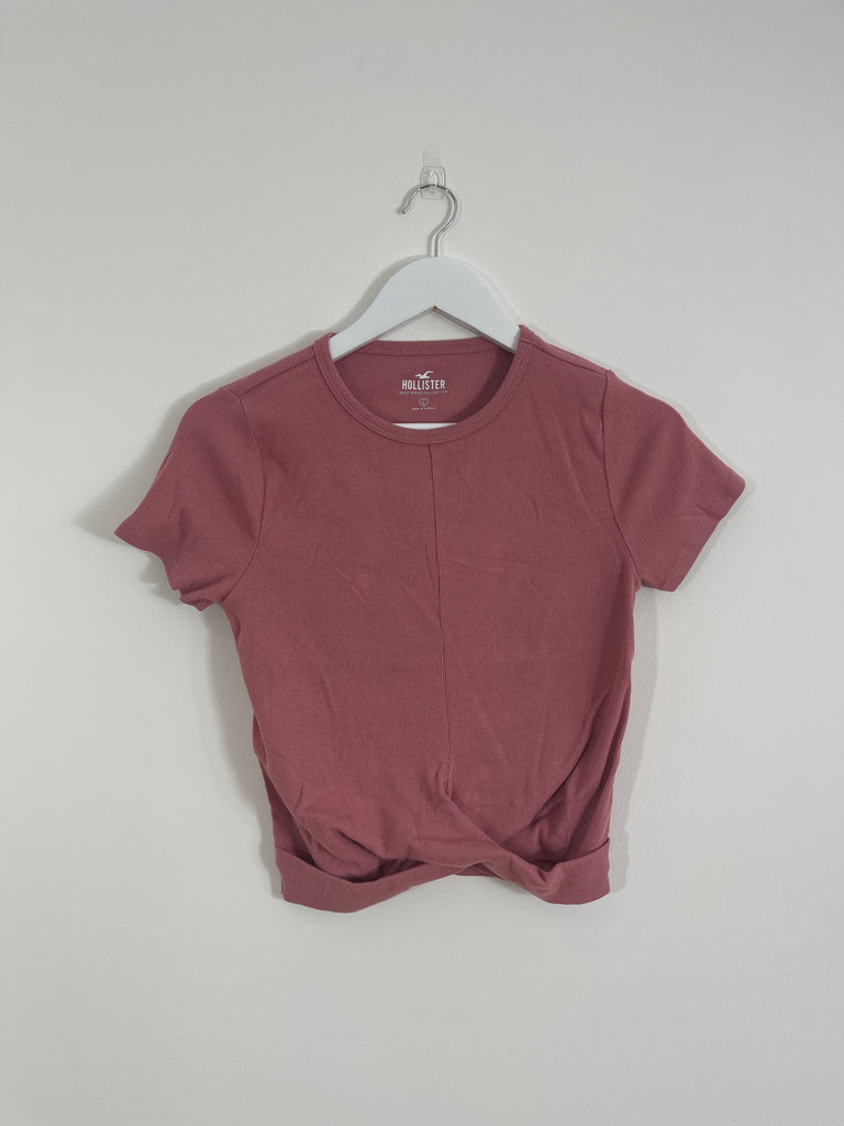 Pink hollister shirt outlet