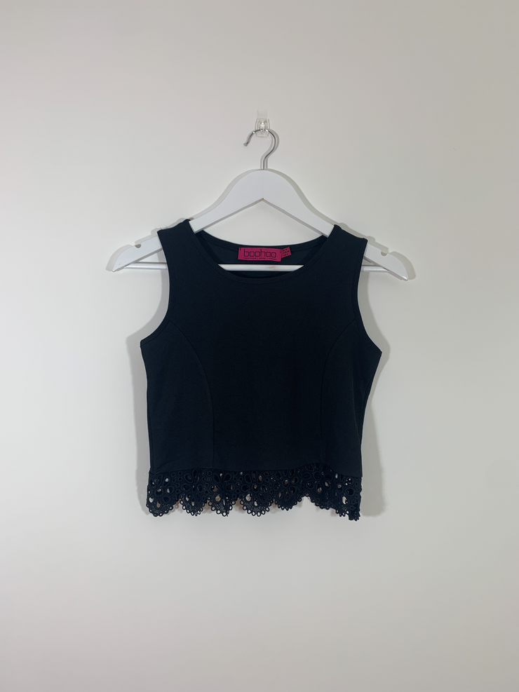 Scallop Lace Crop Top (Size 8)